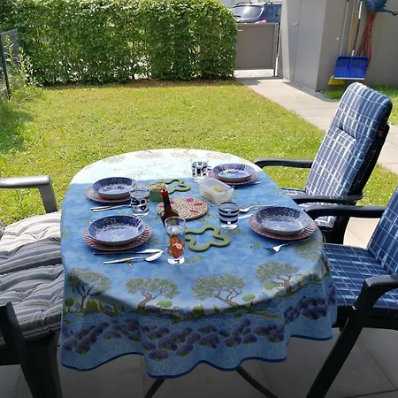 شقة Welcome At Elvira's Haus Im Linzer Sueden Mit Garten Und Kinderspielplatz *