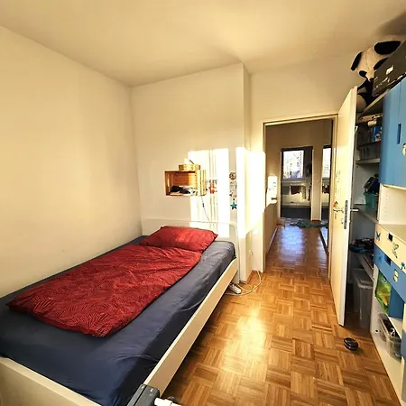 Welcome At Elvira's Haus Im Linzer Sueden Mit Garten Und Kinderspielplatz * Linz