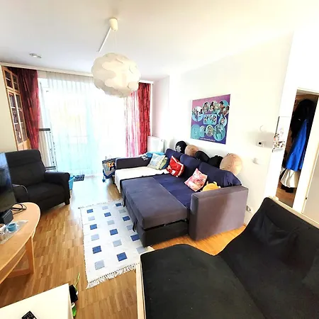 Welcome At Elvira's Haus Im Linzer Sueden Mit Garten Und Kinderspielplatz * لينتز